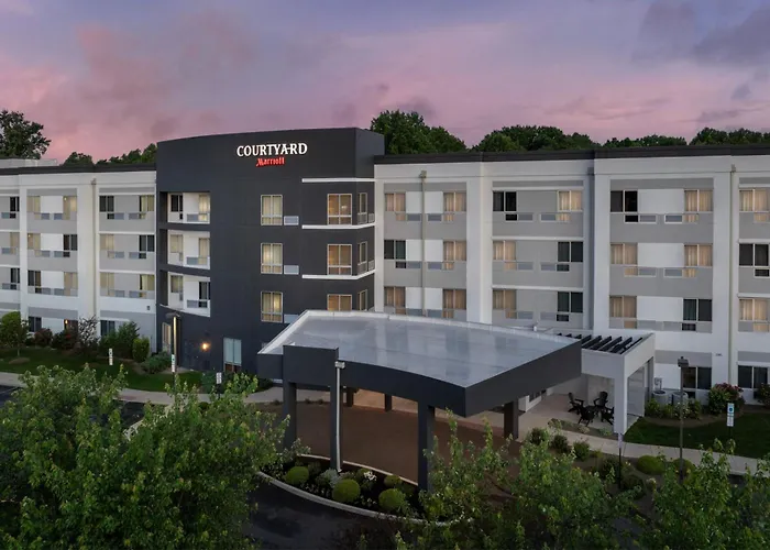 Courtyard By Marriott Philadelphia Bensalem