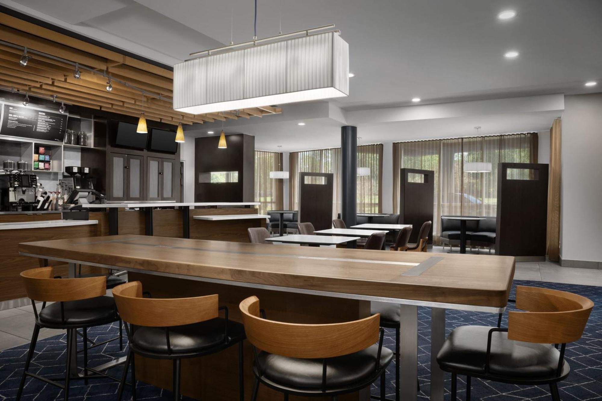 Courtyard By Marriott Philadelphia 3*