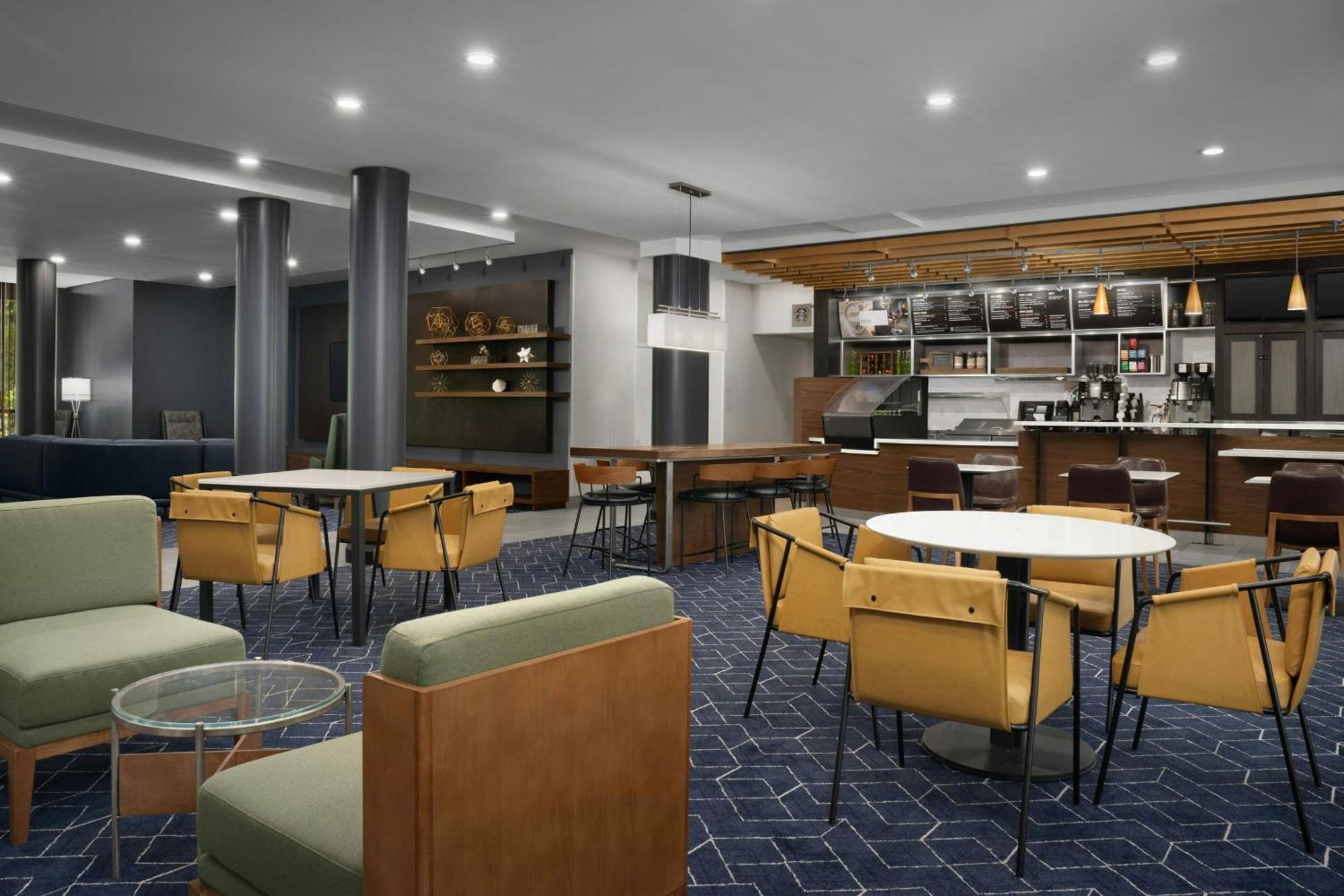Hotel Courtyard By Marriott Philadelphia Bensalem