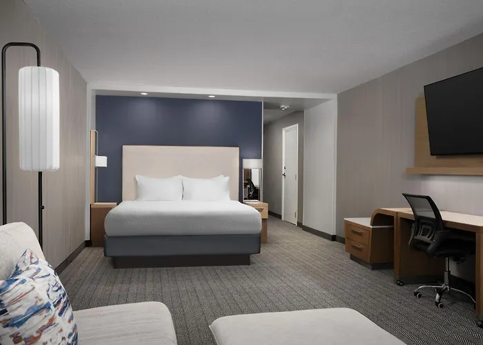 Courtyard By Marriott Philadelphia Bensalem